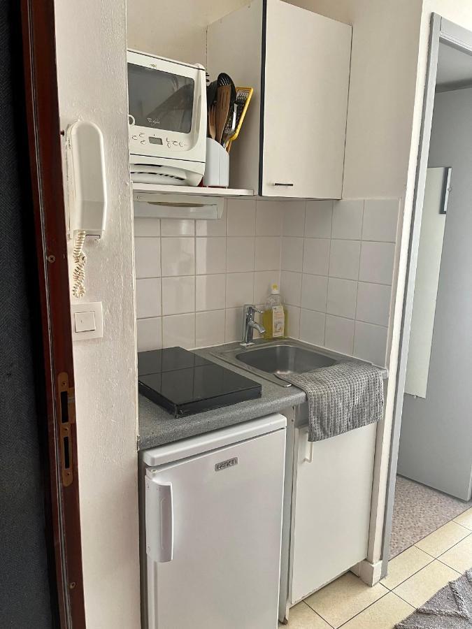 Au Coeur Du Centre Ville De La Rochelle Au Calme Avec Stationnement Gratuit المظهر الخارجي الصورة